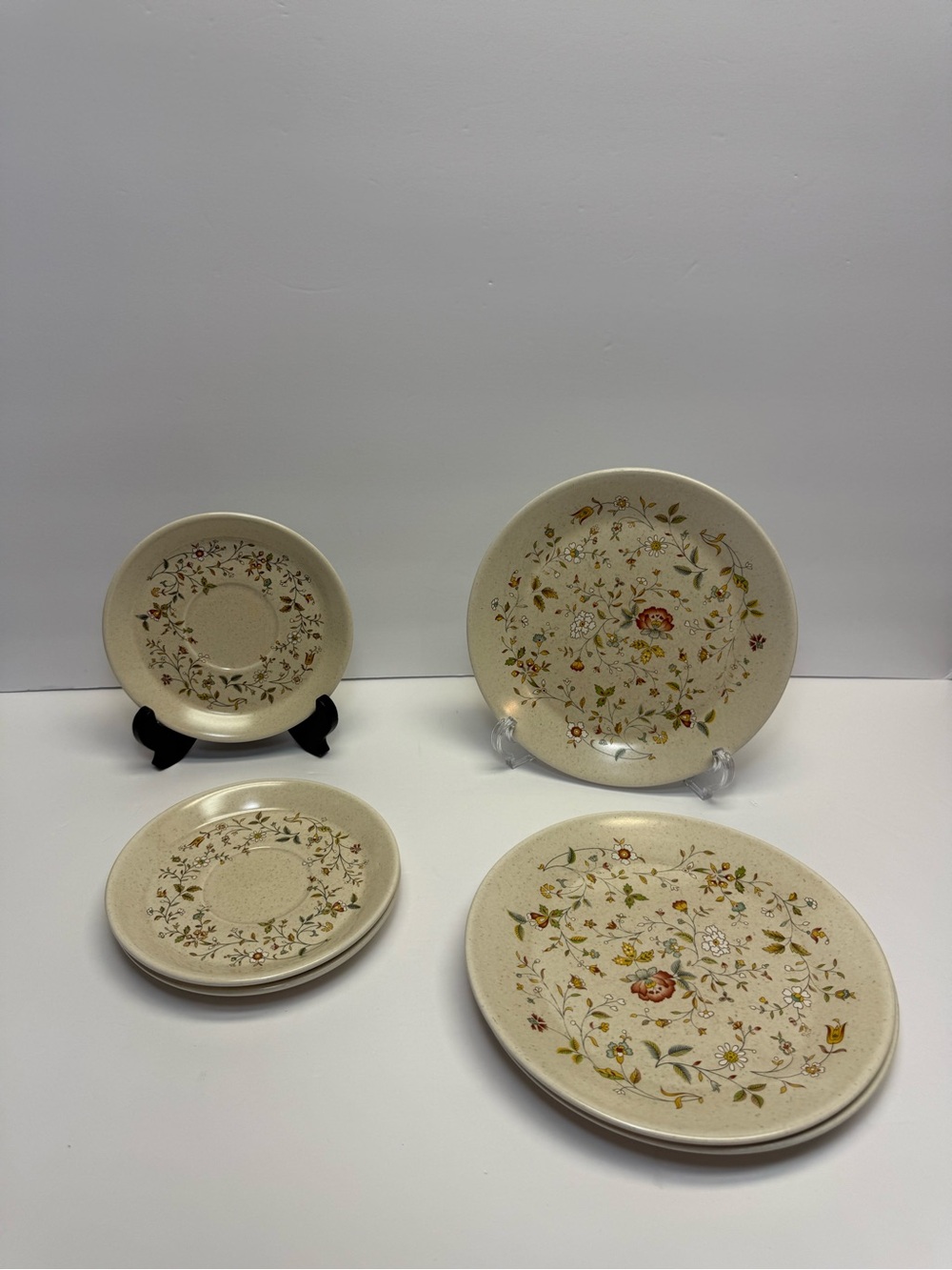 TemperWare by Lenox - 6 piece set - 3 Salad Plates/3 Saucers